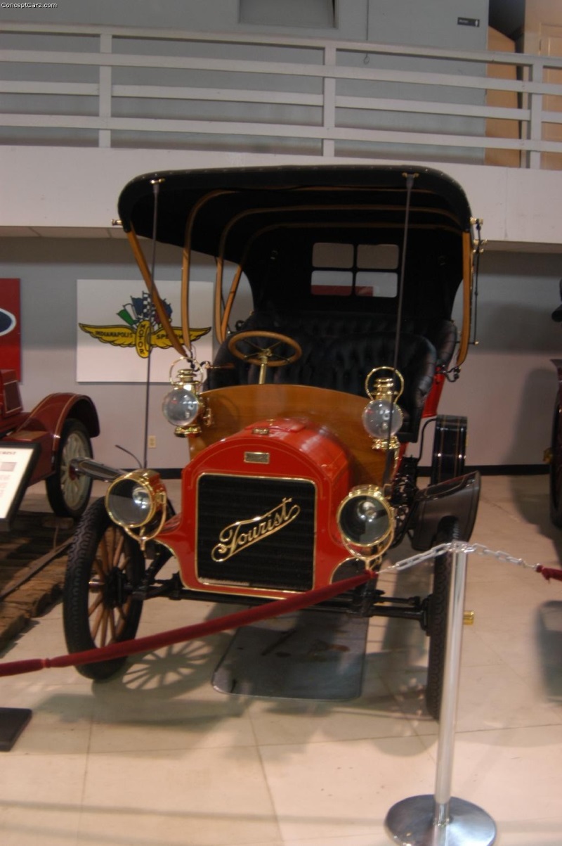 1905 Auto Vehicle Company Tourist